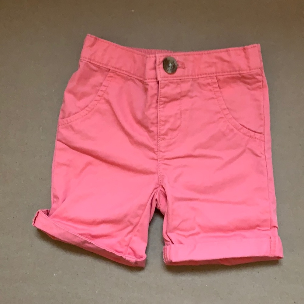 Old Navy pink shorts